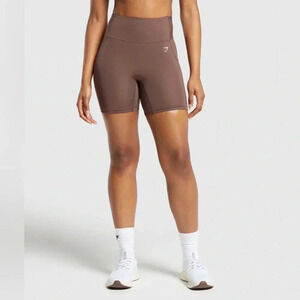 Gymshark Women’s Shorts with Pockets NWOT L